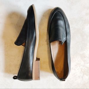 Women’s Pointed Toe Loafers